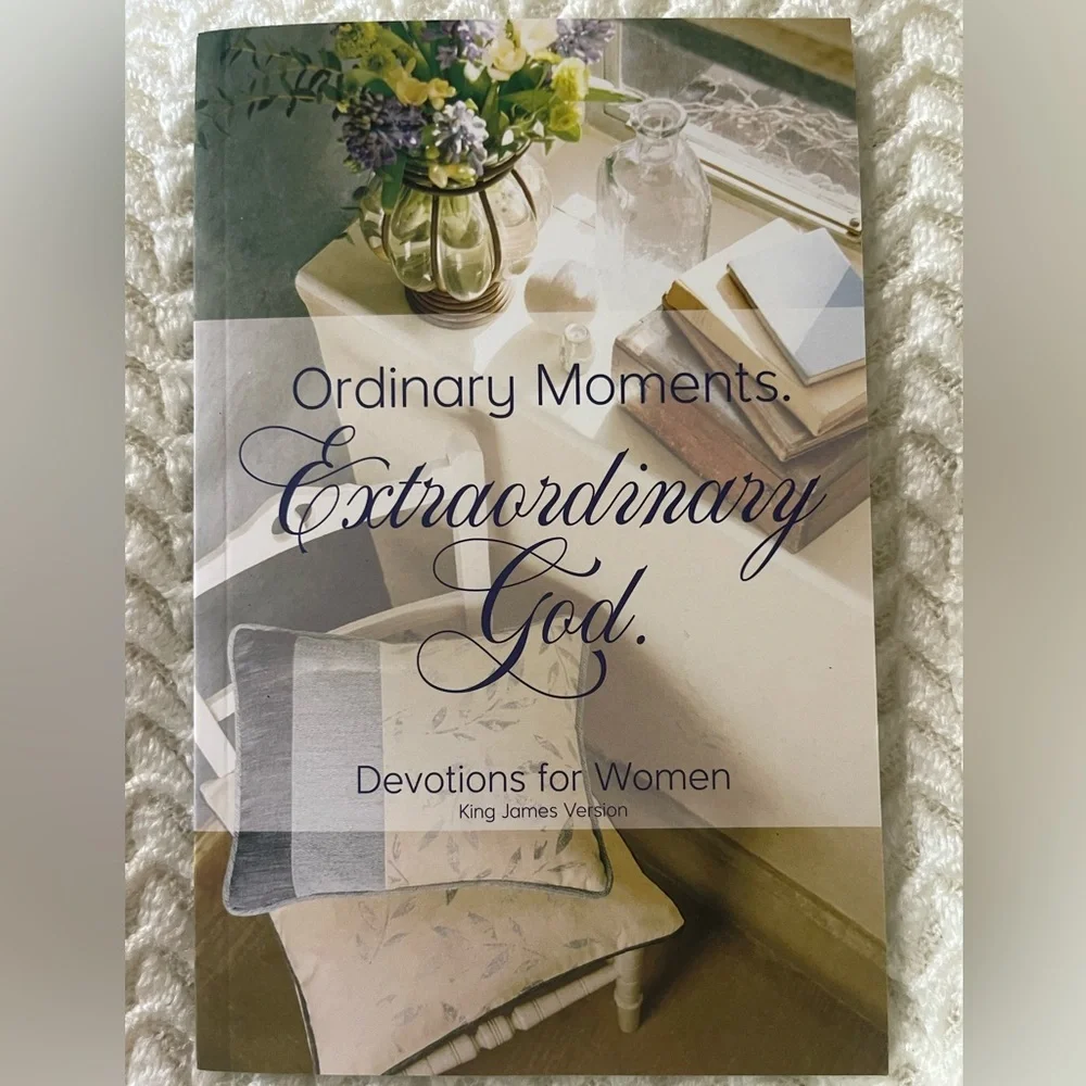 Ordinary Moments Extraordinary God Devotional Prayer Journal for Women